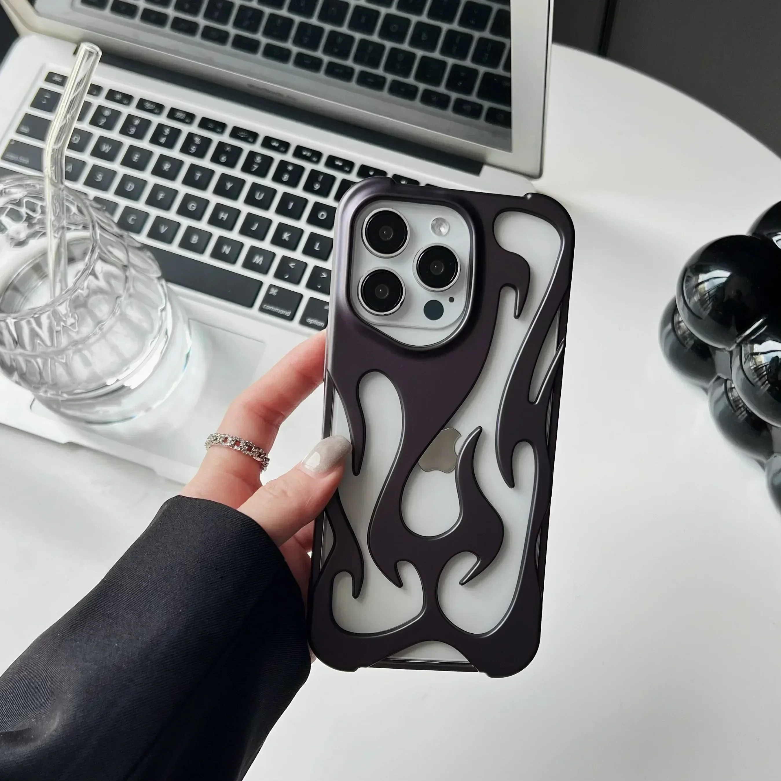 Etui Motyw Płomień - iPhone - 11, 12, 13, 14, 15, 16, 17, Air