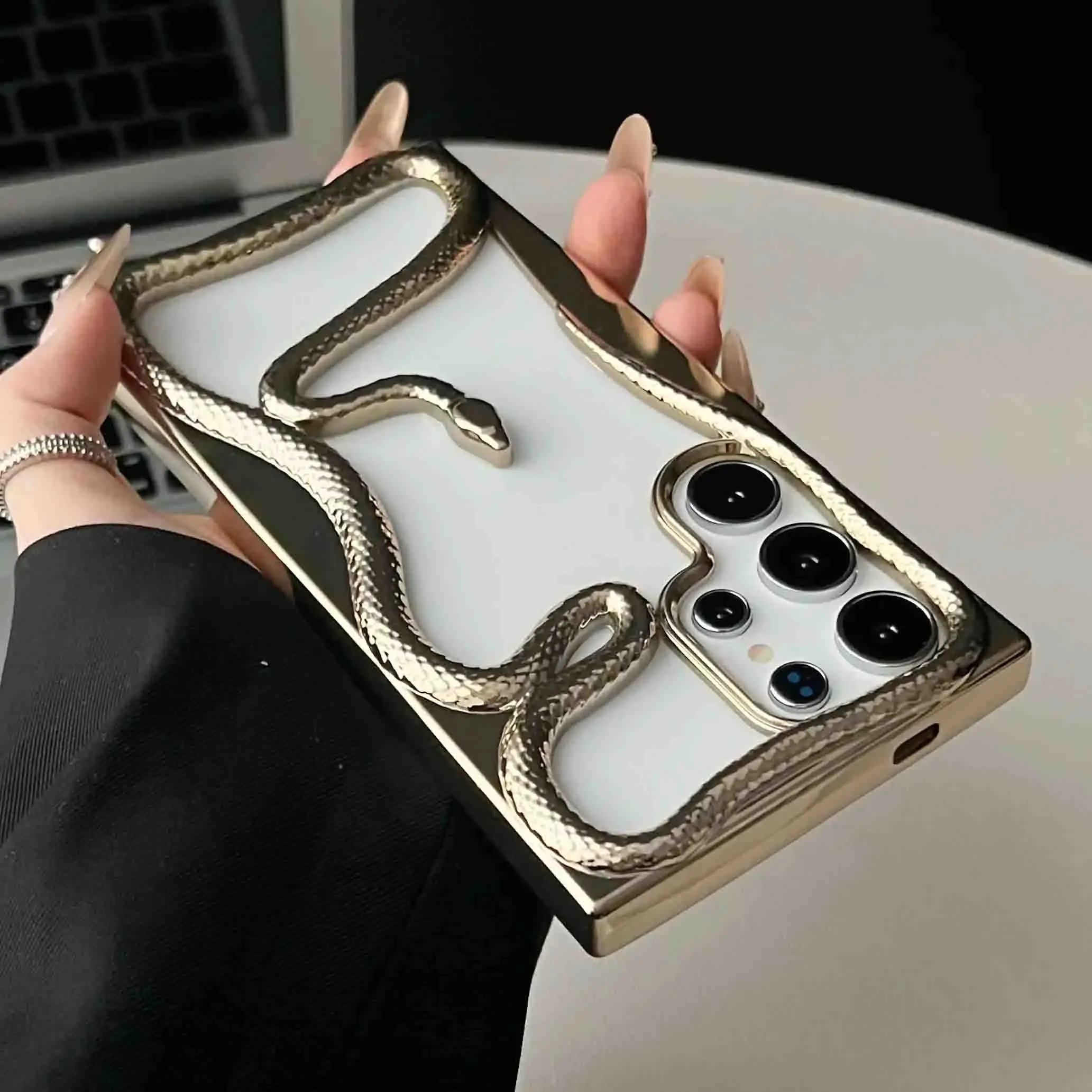 Plating 3D Hollow Snake Phone Case For Samsung S25 S24 S22 S23 Ultra FE A56 A36 A26 A16 A06 A55 Fashion Soft Shockproof Cover